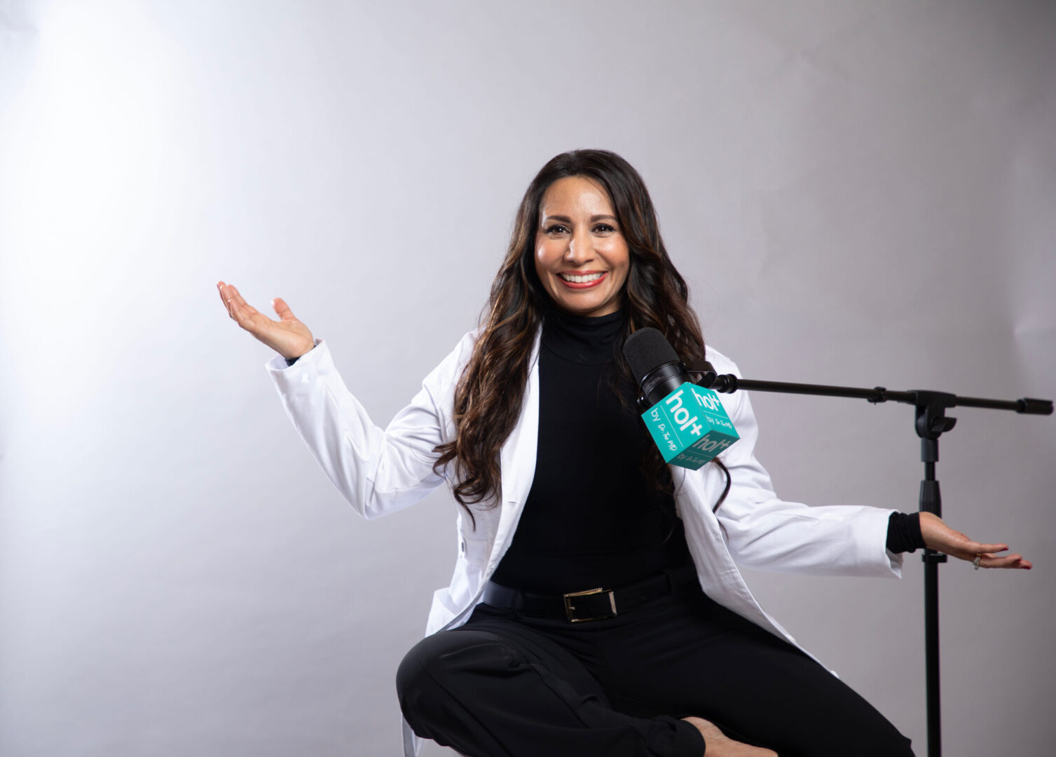 Dr. Taz MD at the hol+ show microphone